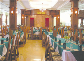 12-Restaurant.JPG