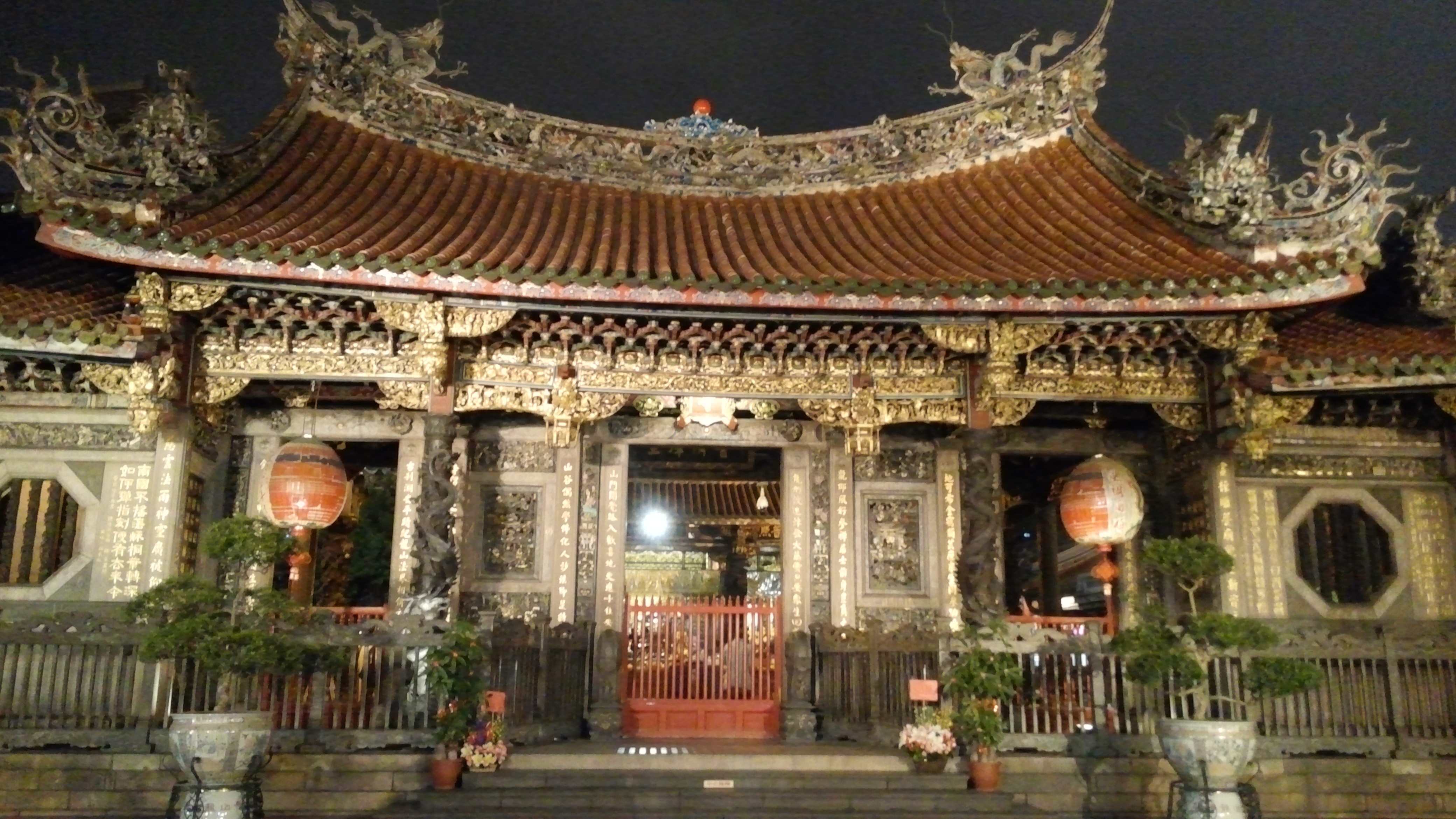 용산사(龍山寺)