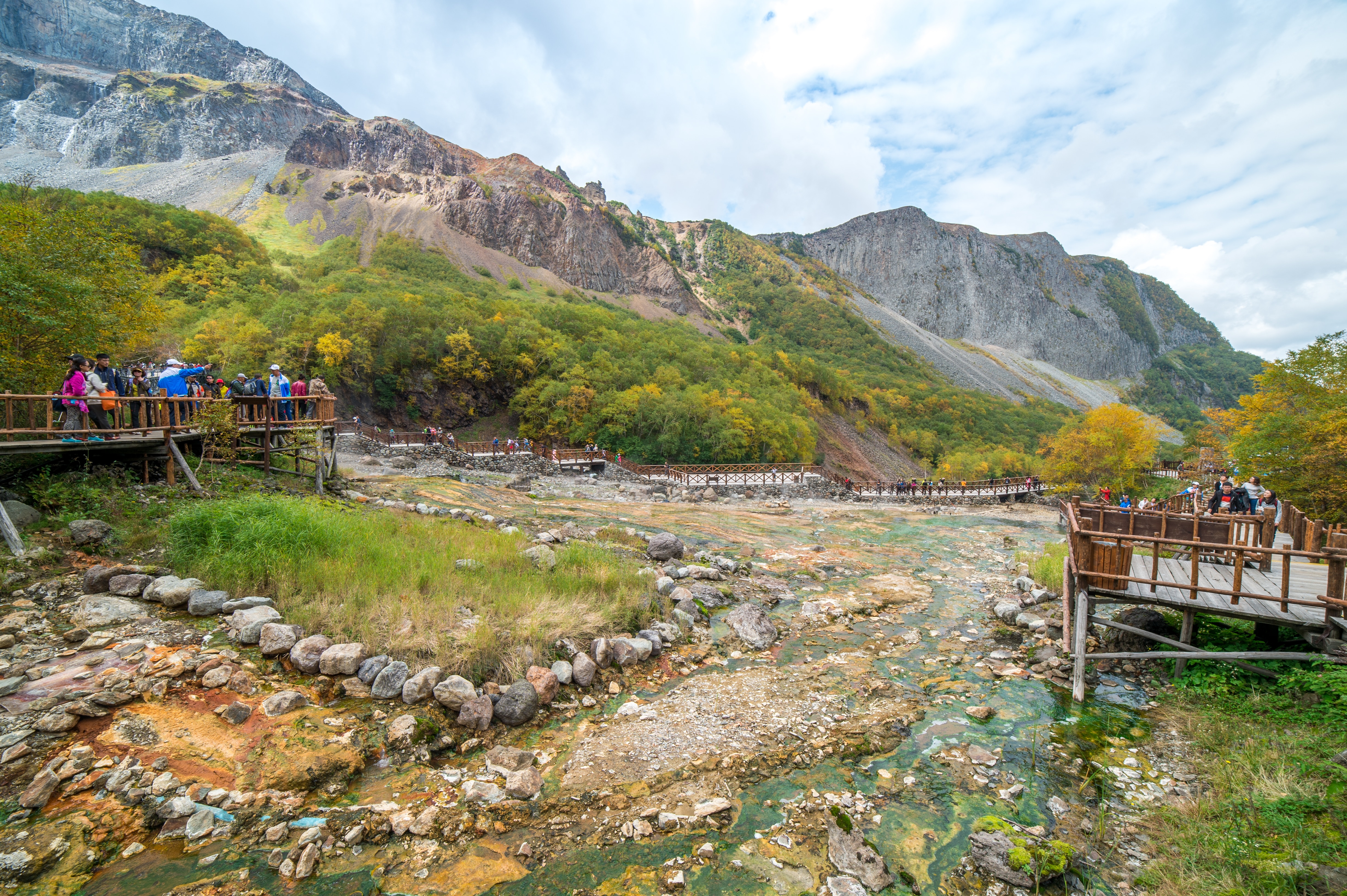 [백두산까지 2시간][아침출발/시그니처] [고속열차이동] 심양/백두산 4일 (북파+서파/NO팁/쇼핑1회)