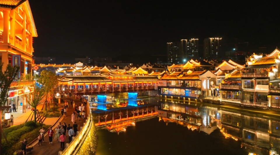 [시그니처블랙]침주(천저우) 망산 고의령 광주 5일<ALL포함/5성호텔/고속열차/산림힐링온천/특식6회>