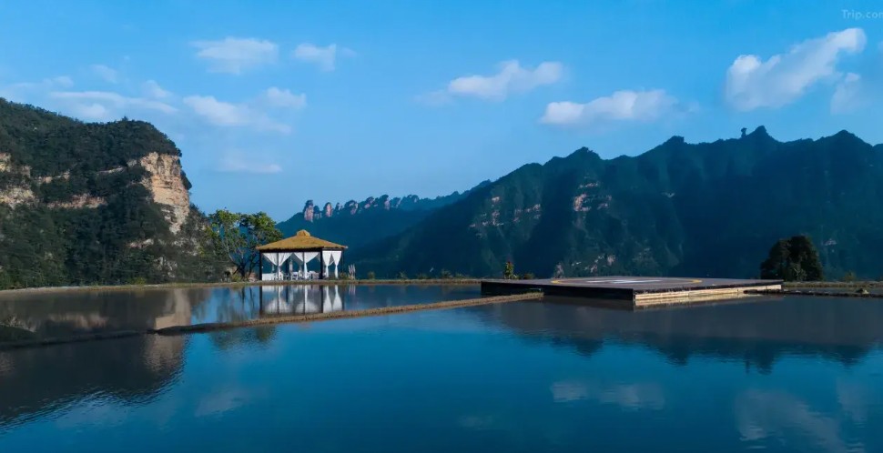 [여름추천]◆리조트 산림휴양◆ [노옵션] 장가계 원가계+칠성산+부용진 4일 (리조트1박/유리다리/매력상서쇼/쇼핑1회)