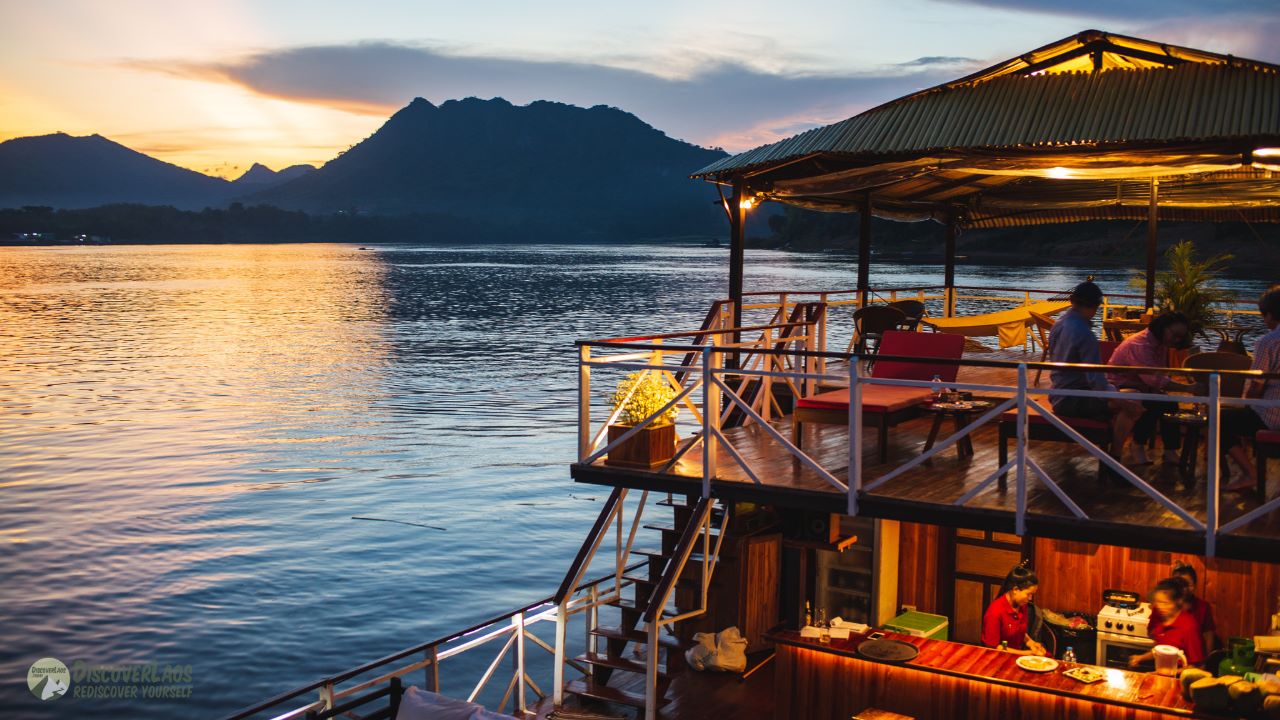 NEW트랜드 [시그니처][놀/쉼/맛 in 라오스] 비엔티엔,루앙프라방,방비엥 5일 (품격호텔/4대옵션/미슐랭/데일리안마및간식)