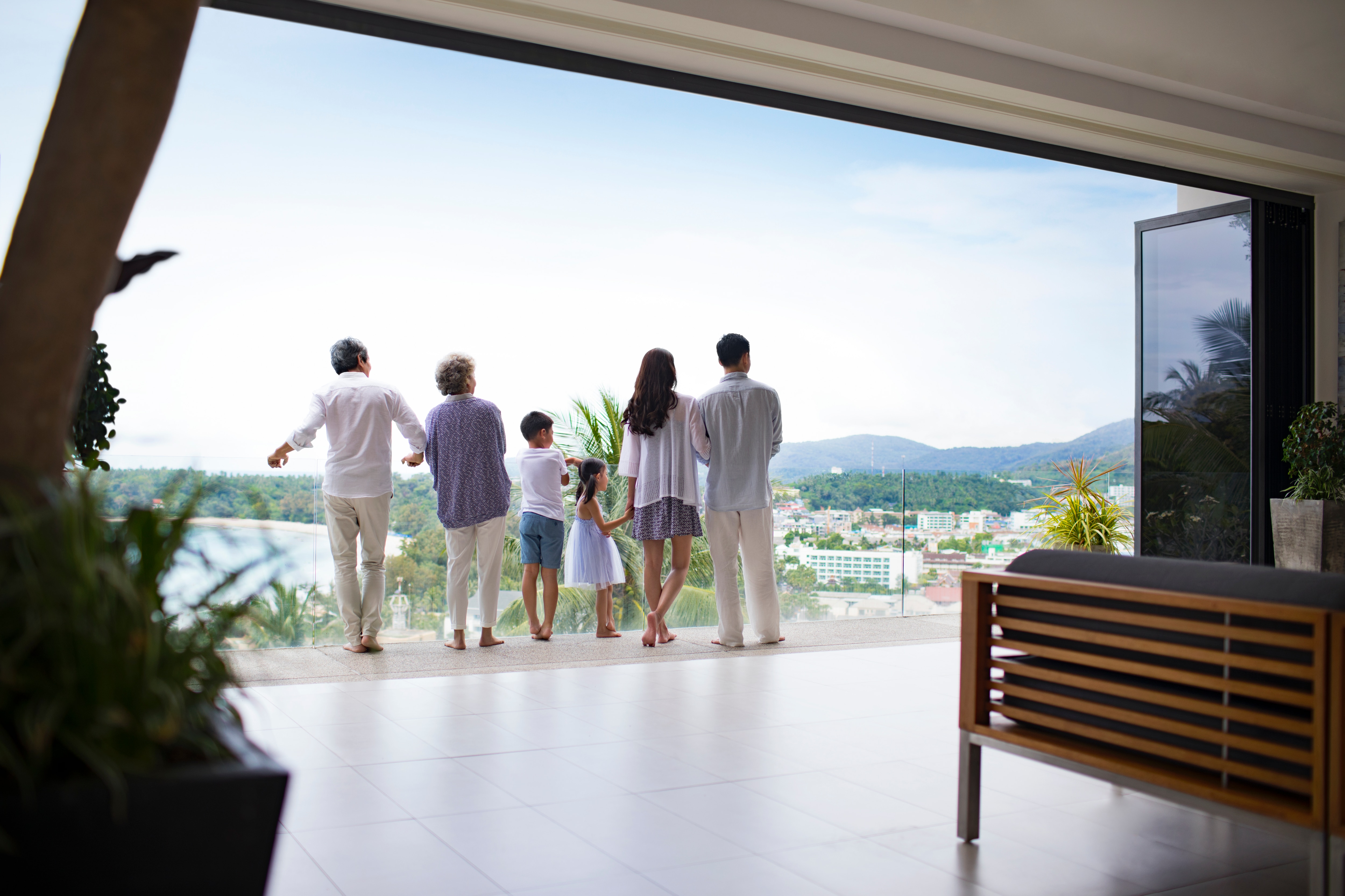 [100%출발확정][가족맞춤] 푸켓 인기4/5성 호텔 (산호섬/돌핀쇼/미식/2,4일차 오전자유) 패키지 5일  이미지